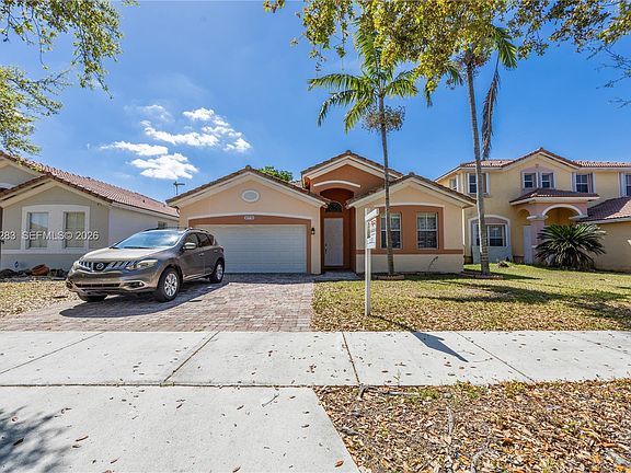 3rd image of 10770 SW 245th St