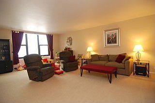 1st image of 3150 N Lake Shore Dr APT 17C