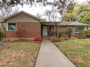 3228 Browning Ct W, Fort Worth, TX 76111