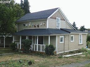 2nd image of 319 Roake Ave NE