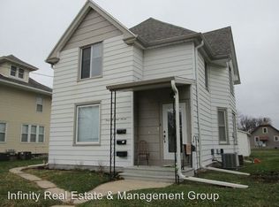 307 7th St NW, Rochester, MN 55901