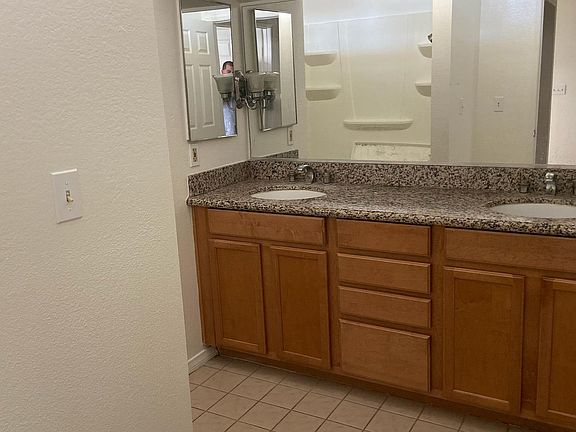 5th image of 1965 Coulston St APT 31