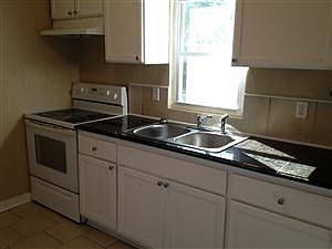 1st image of 2216 Marshall Ave