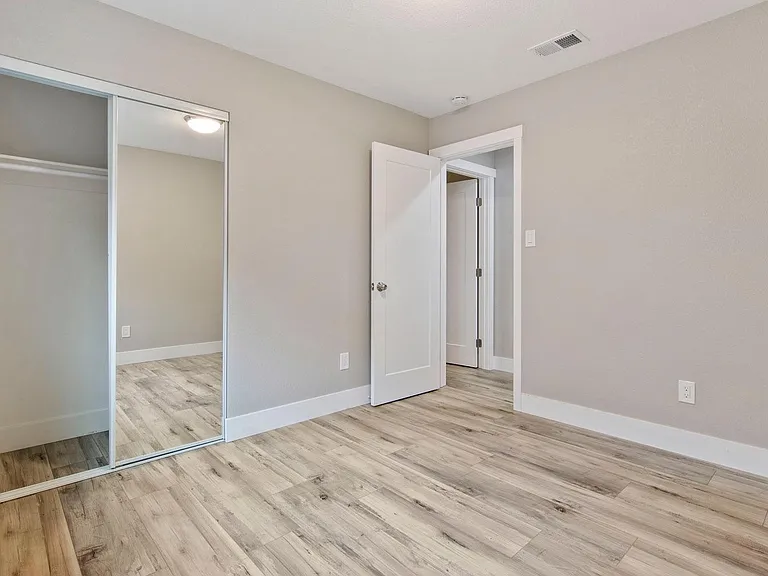 8737 Grayling Way — Photo 16