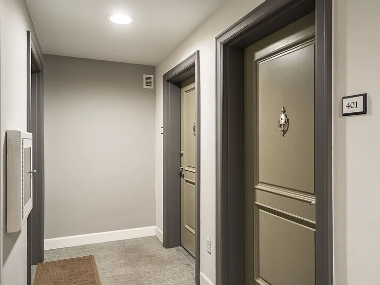 1975 N Grant St #401 — Photo 21