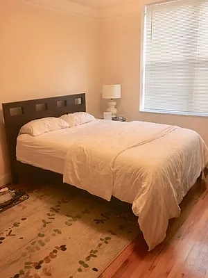 Rented by Halvatzis Realty | media 9