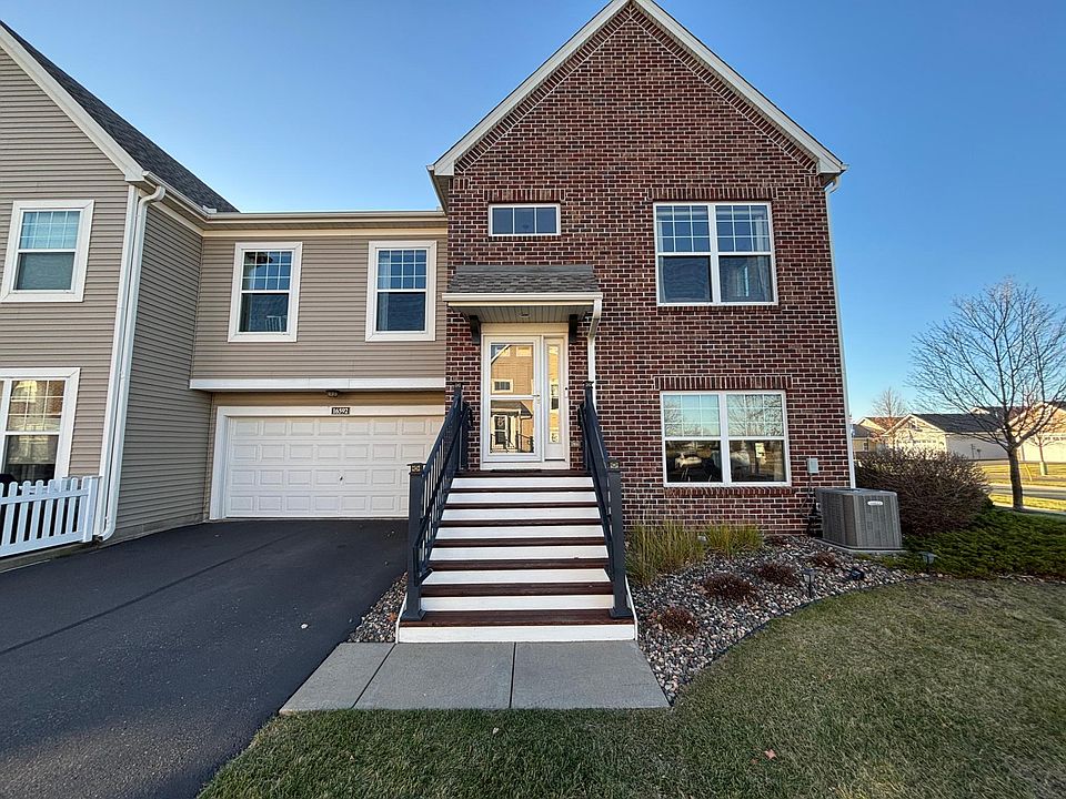 2nd image of 16592 72nd Ct NE