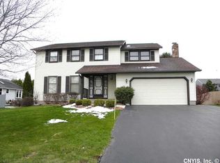 8308 White Cedar Cir, Liverpool, NY 13090