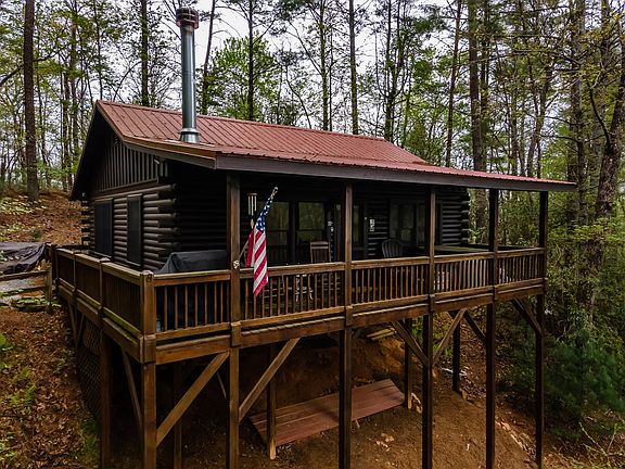 4th image of 28 Briar Creek Trl