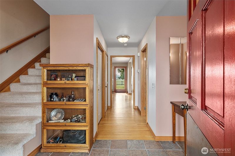 4th image of 461 Fields Road