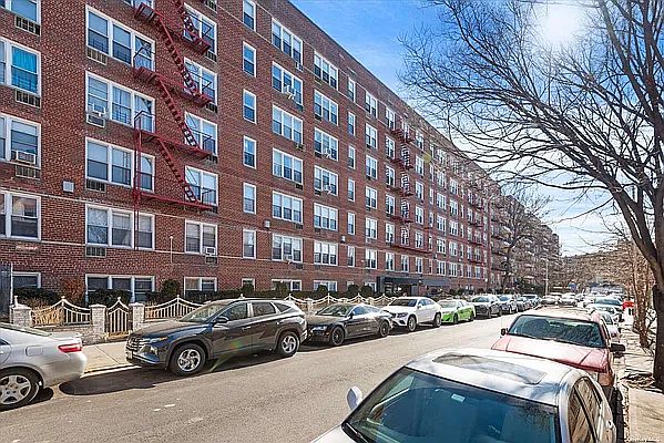 1st image of 745 E 31st St APT 4A