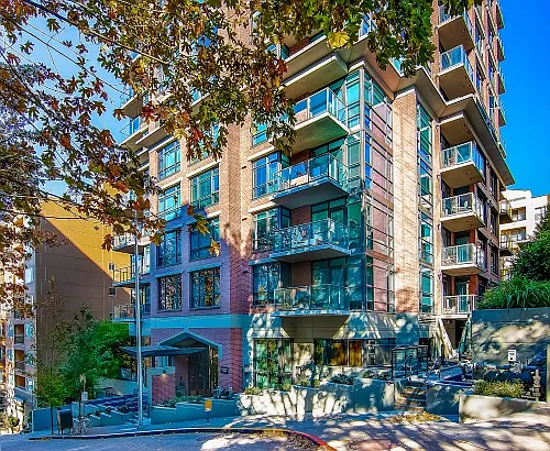 1420 Terry Ave #1105 Photo 1