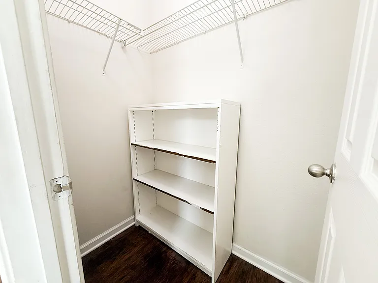 8486 Jasper Ave — Photo 1