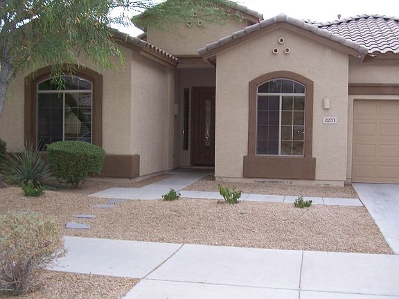 2nd image of 2231 W Calle Del Sol