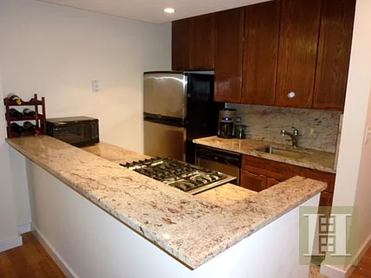 Rented by Halstead Real Estate | media 16