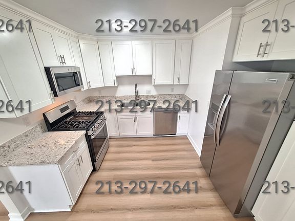 5th image of 121 N Mariposa Ave APT 3