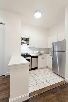 Rented by Mirador Real Estate | media 16