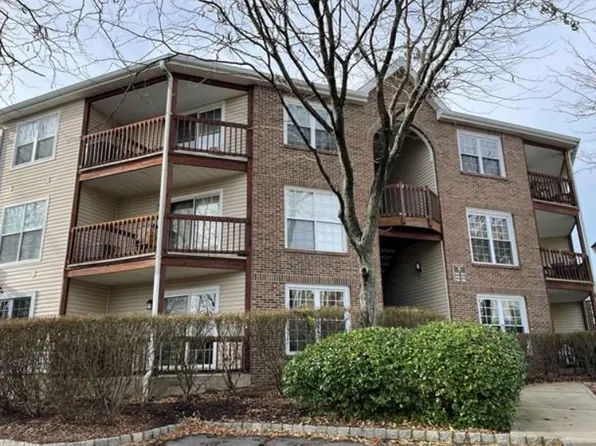 544 Ridge Ln #511, Fort Lee, NJ 07024