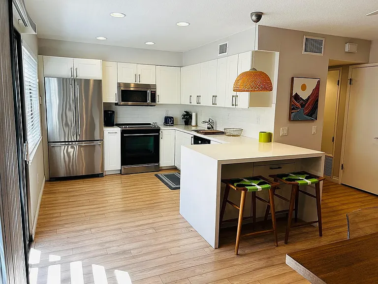 6135 Montecito Dr #5 — Photo 7