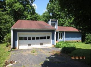 228 Castle Creek Rd, Statesville, NC 28625