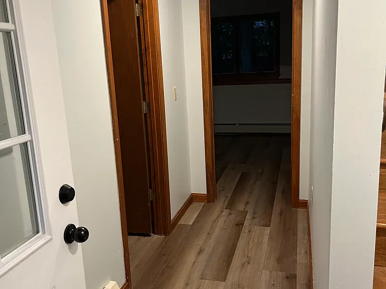 162 Cedar Swamp Rd #B — Photo 4