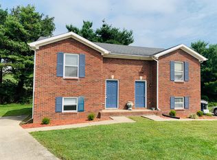 1032 Champion Dr, Frankfort, KY 40601