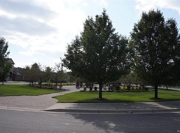 5th image of 3178 Grand Circle Park #1