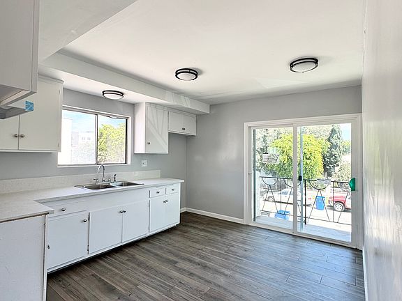4th image of 2939 S Orange Dr #3