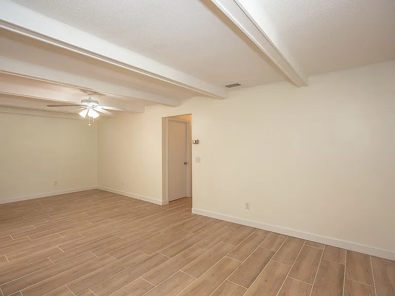 2242 King Johns Ct — Photo 7