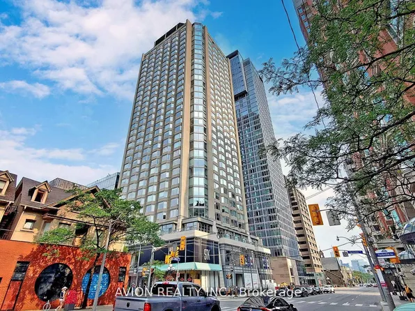 155 Yorkville Ave #1920, Toronto, ON M5R 0B4