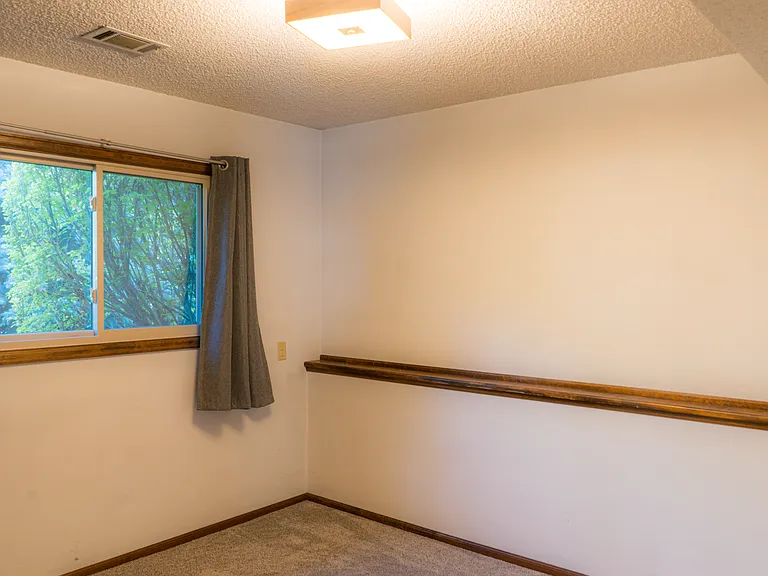 3254 Fernwood Ln — Photo 21