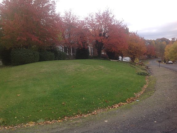 3rd image of 11521 Bend Bow Dr