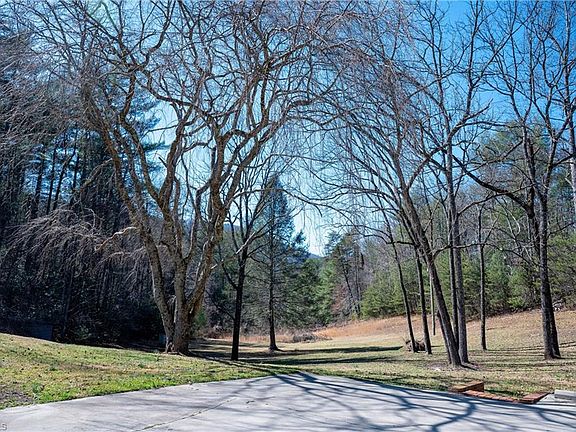 3rd image of 8244 N State Highway 16