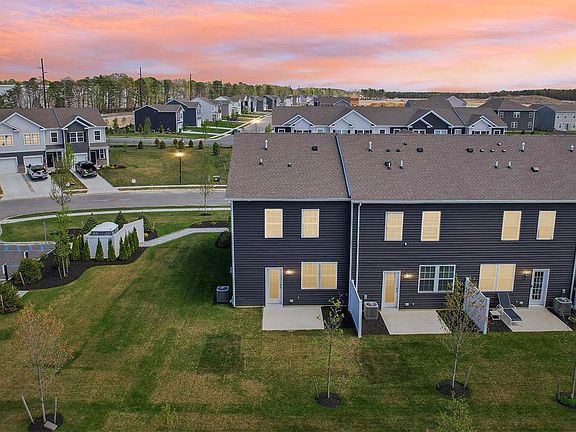 2nd image of 155 Corolla Dr