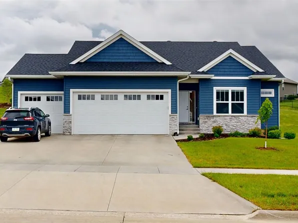 1002 Iris Ave, Tiffin, IA 52340