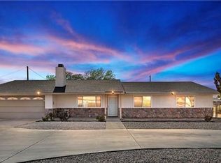 15576 Dale Evans Pkwy, Apple Valley, CA 92307