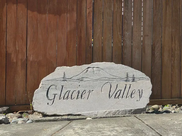 24038 SE 281st St, Maple Valley, WA 98038