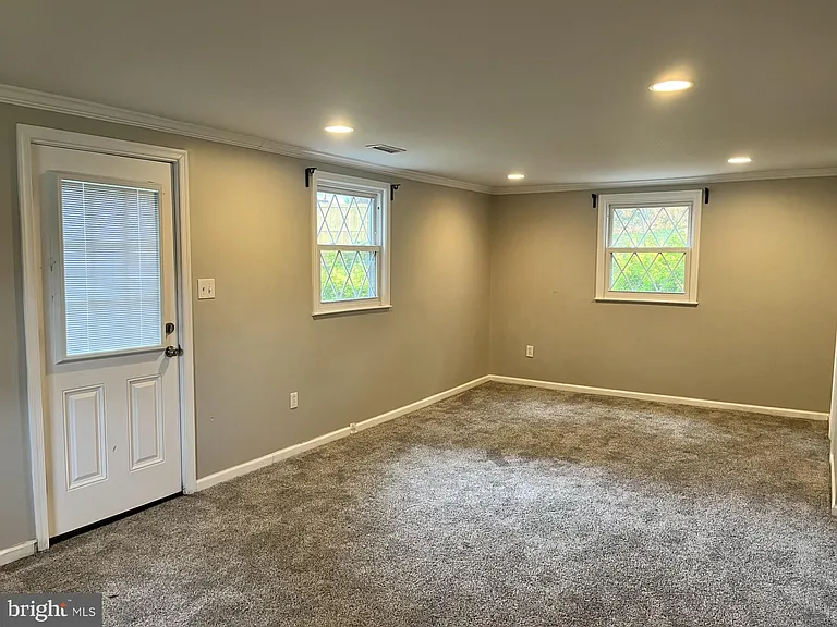 7908 Jansen Ct — Photo 2
