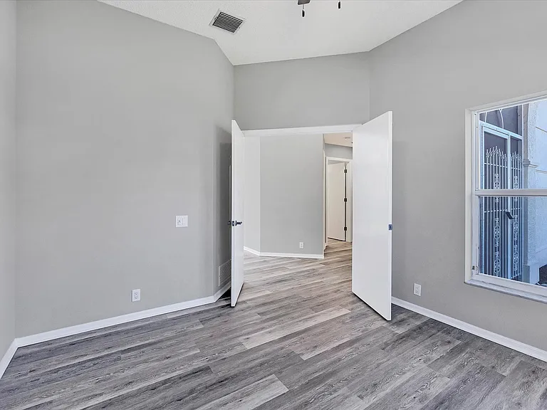 4998 Tamarack Trl — Photo 11