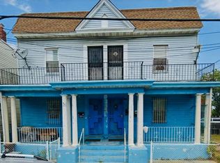 2108 Nameoke Ave, Far Rockaway, NY 11691