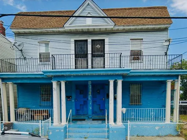 2108 Nameoke Ave, Far Rockaway, NY 11691
