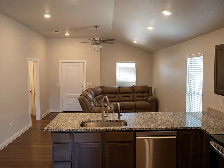 6209 Poppy Dr — Photo 6