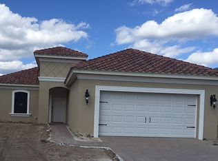 3700 Canopy Cir, Naples, FL 34120