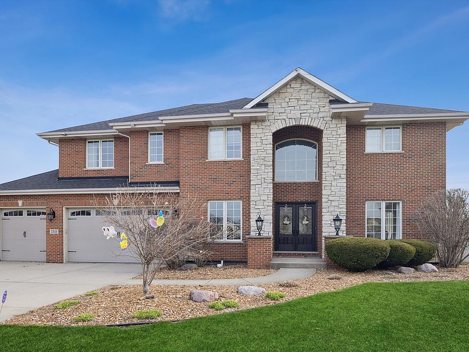 1st image of 17919 Semmler Ct