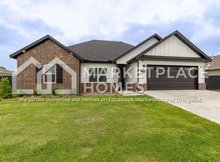 439 N Otoe St, Farmington, AR 72730