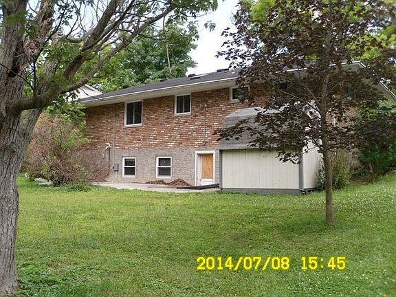 2nd image of 2557 N Kathwood Cir
