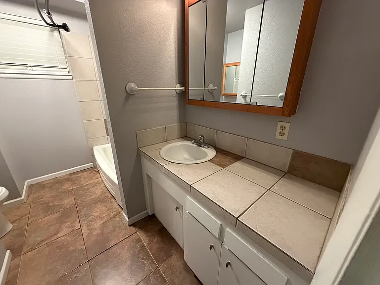 5926 Sierra Dr — Photo 18
