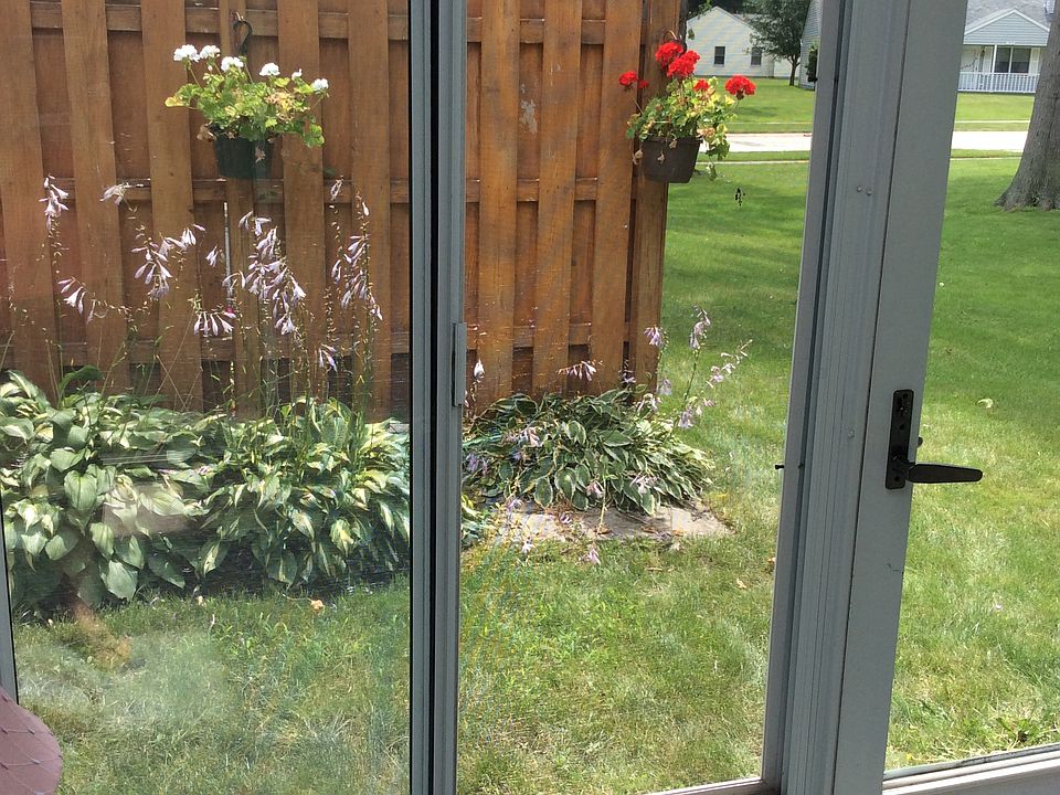 1926 Candlewood Dr Avon OH Zillow