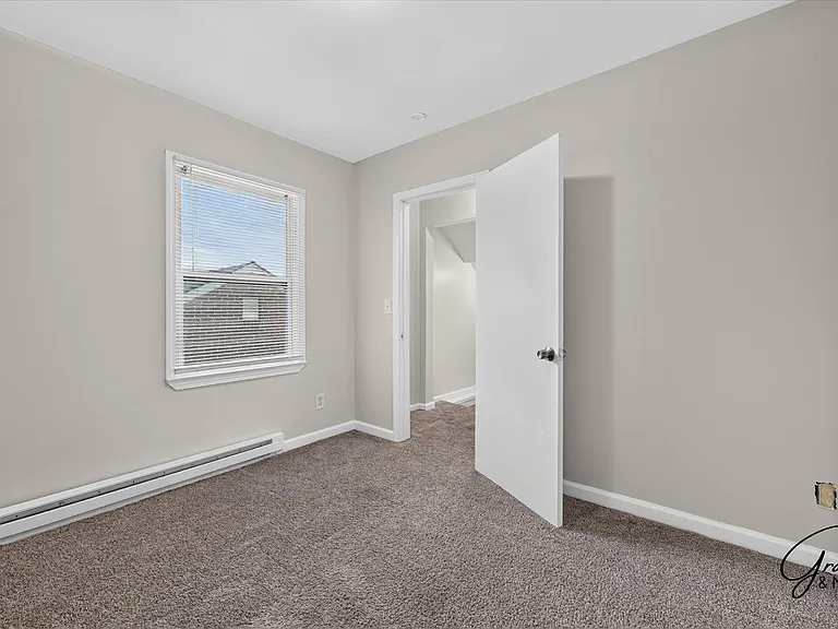 10010 Bramell Franklin D Roosevelt — Photo 25