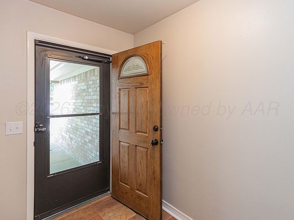 4th image of 5602 SW 43rd Ave